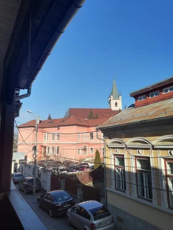 Apartament 6 Marosvásárhely Kültér fotó